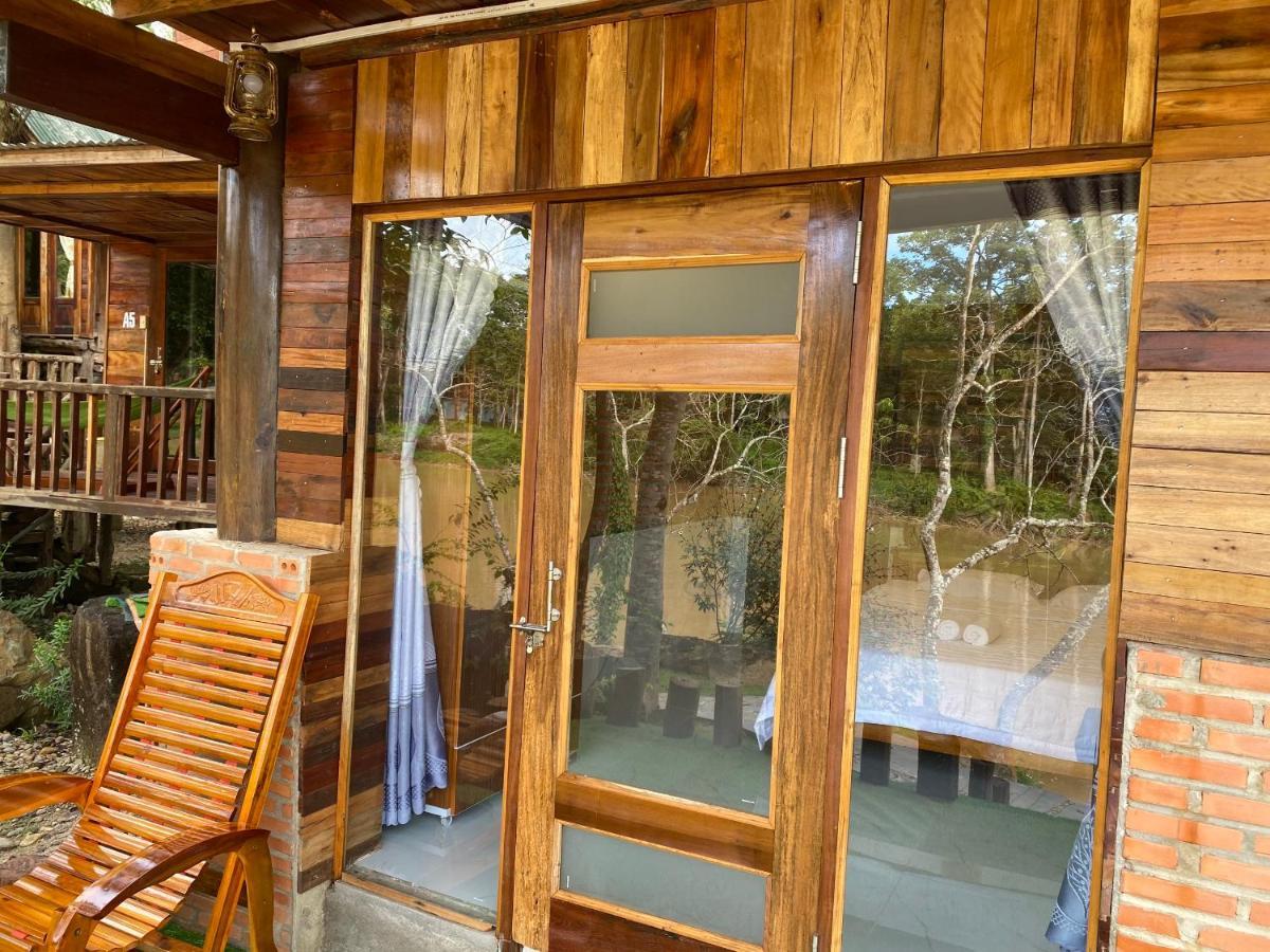 Floor River View Cat Tien Exterior foto