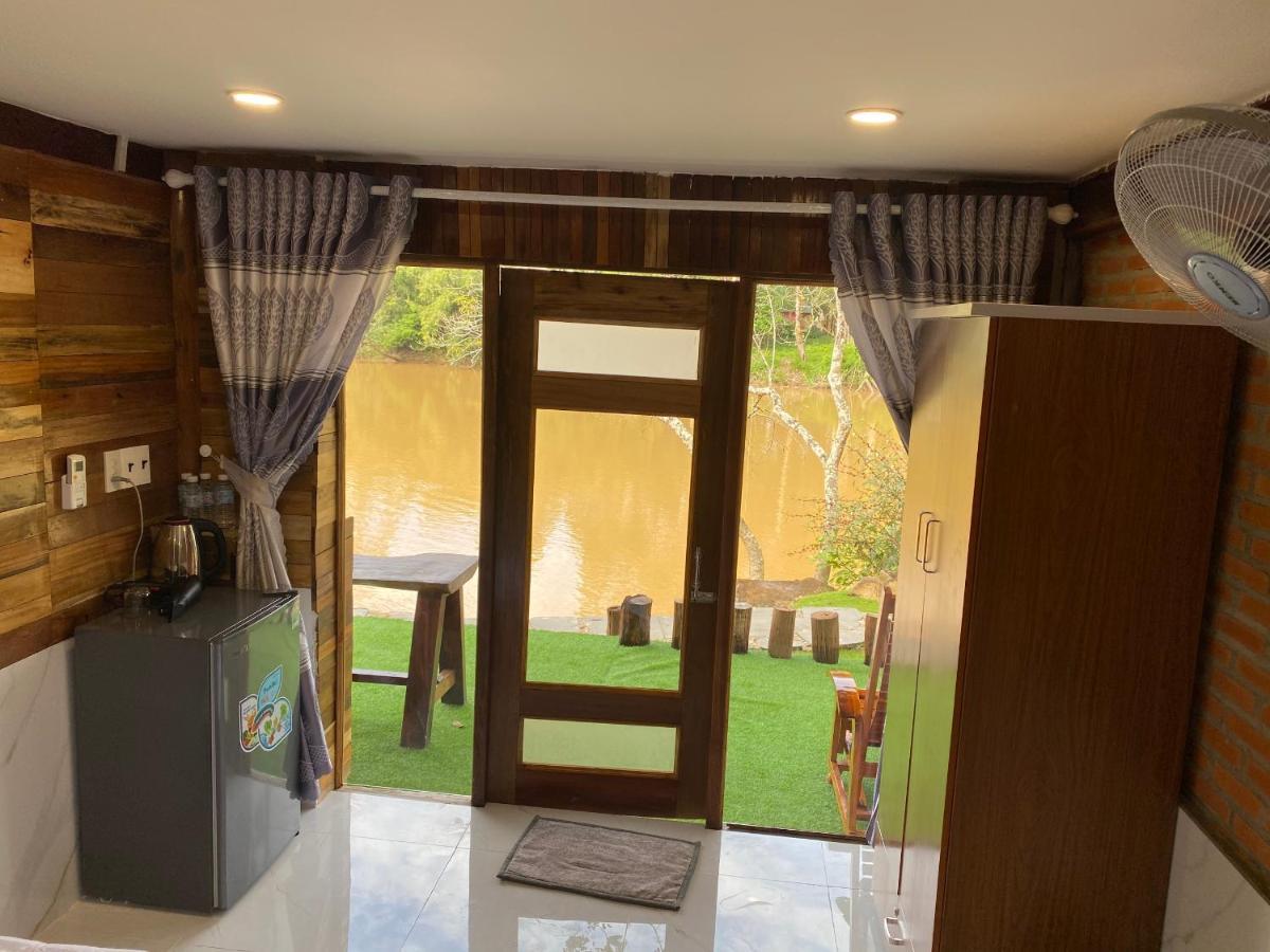 Floor River View Cat Tien Exterior foto